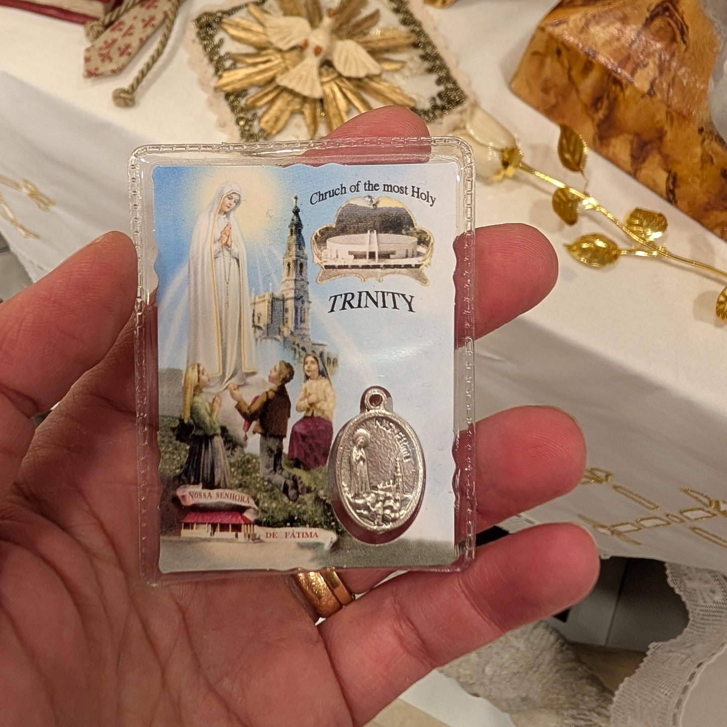 Laminated Fatima Prayer Card with Apparitions Medal