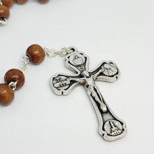 Load image into Gallery viewer, Saint Francisco and Saint Jacinta Wood Rosary