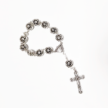 Load image into Gallery viewer, Silver Decade Rosary Roses