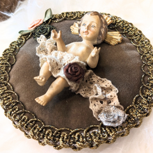 Load image into Gallery viewer, Baby Jesus with Round Pillow
