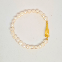 Load image into Gallery viewer, Freshwater Pearl Bracelet with Gold-Plated Sterling Silver Our Lady of Fatima Medal
