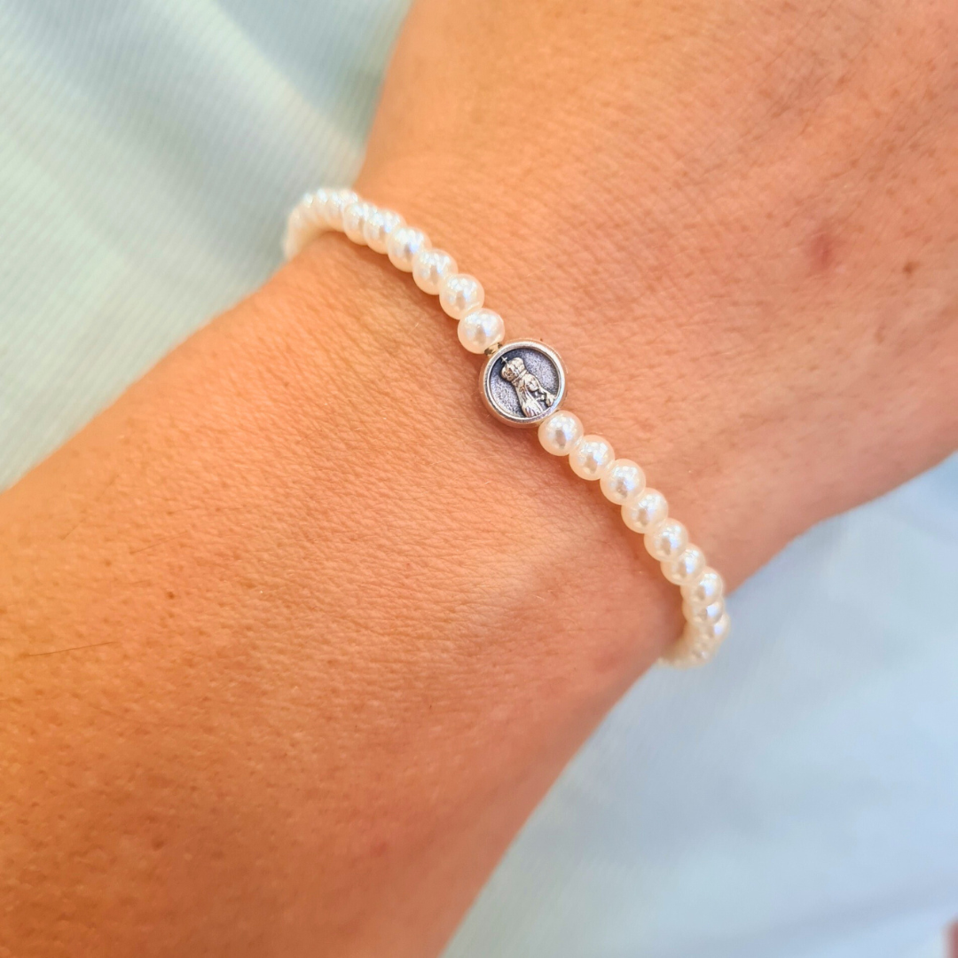 Our Lady of Fatima Pearl Bracelet with Medal