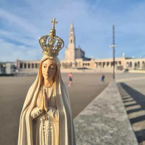 Pilgrim Our Lady of Fatima [Special Edition]