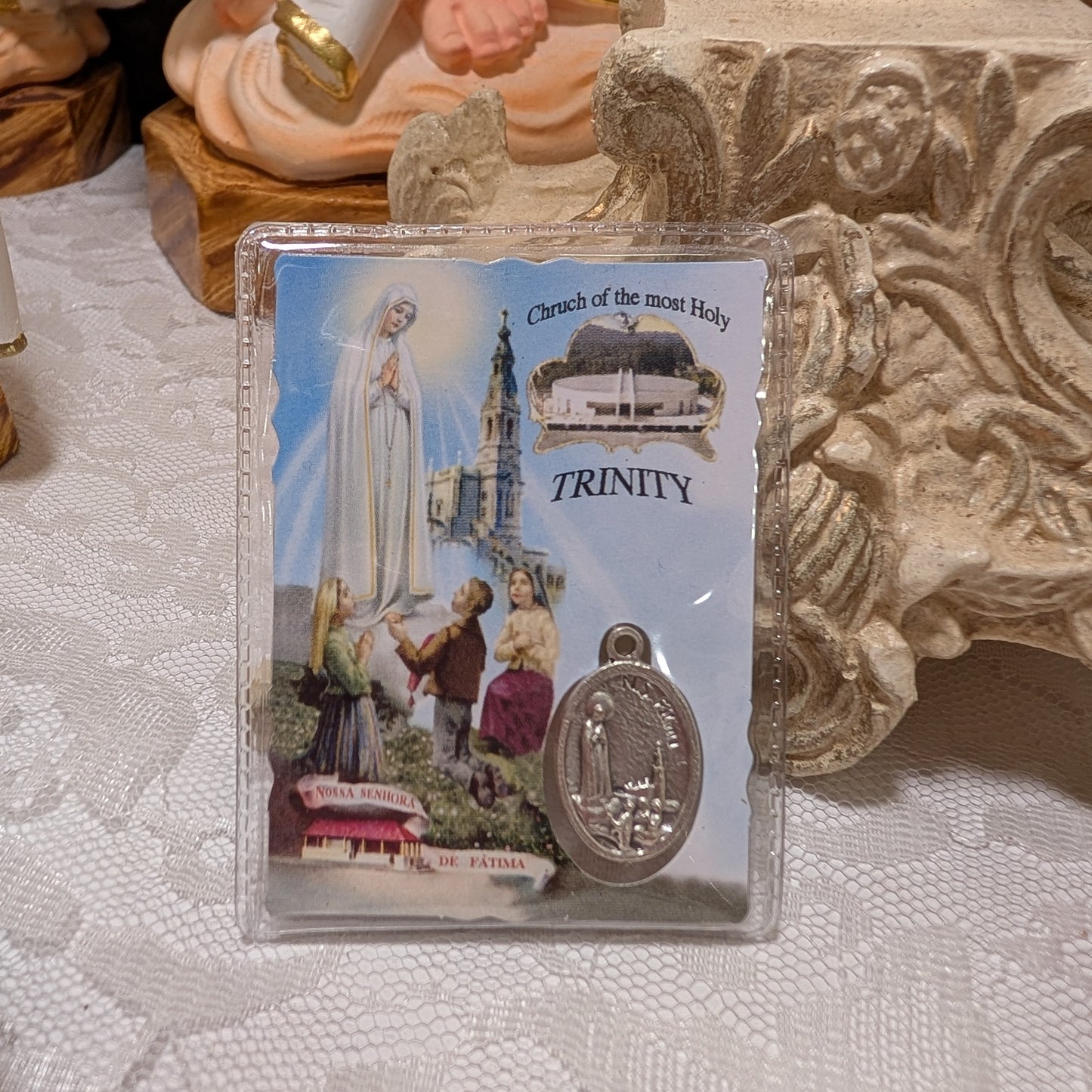 Laminated Fatima Prayer Card with Apparitions Medal