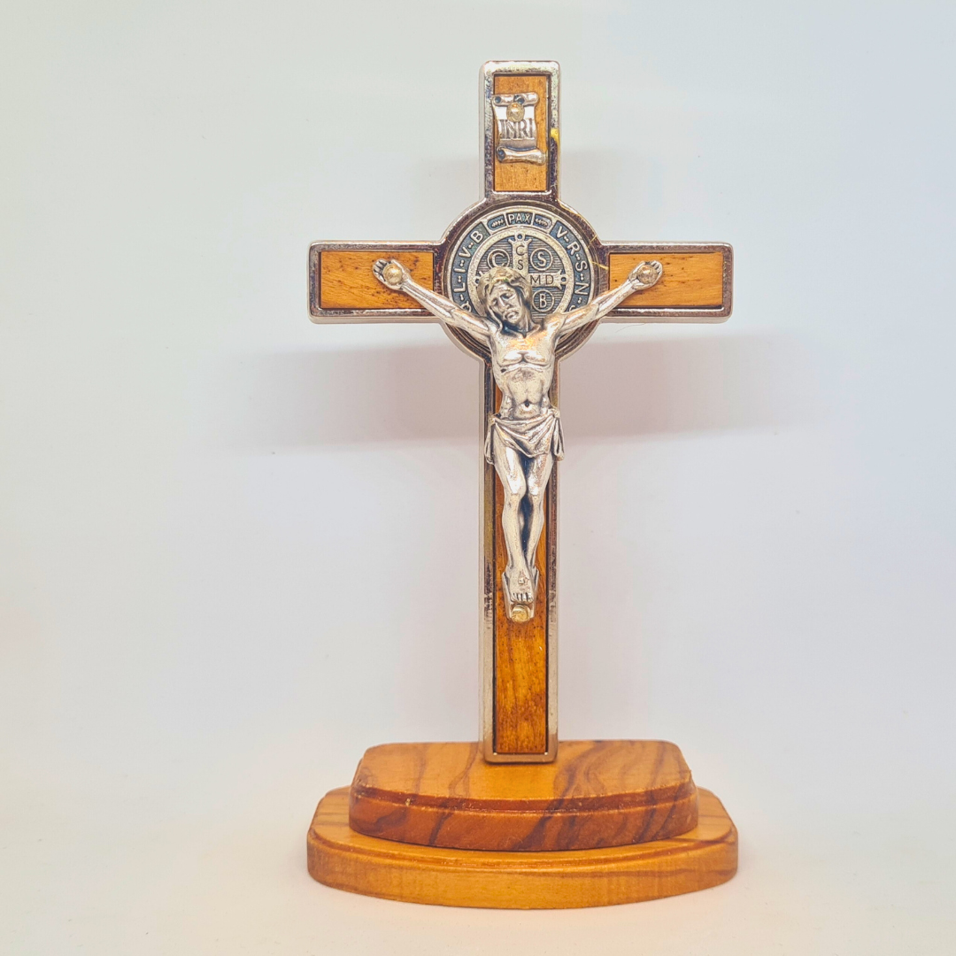 Saint Benedict Standing Crucifix [5.3'' | 13,5cm]