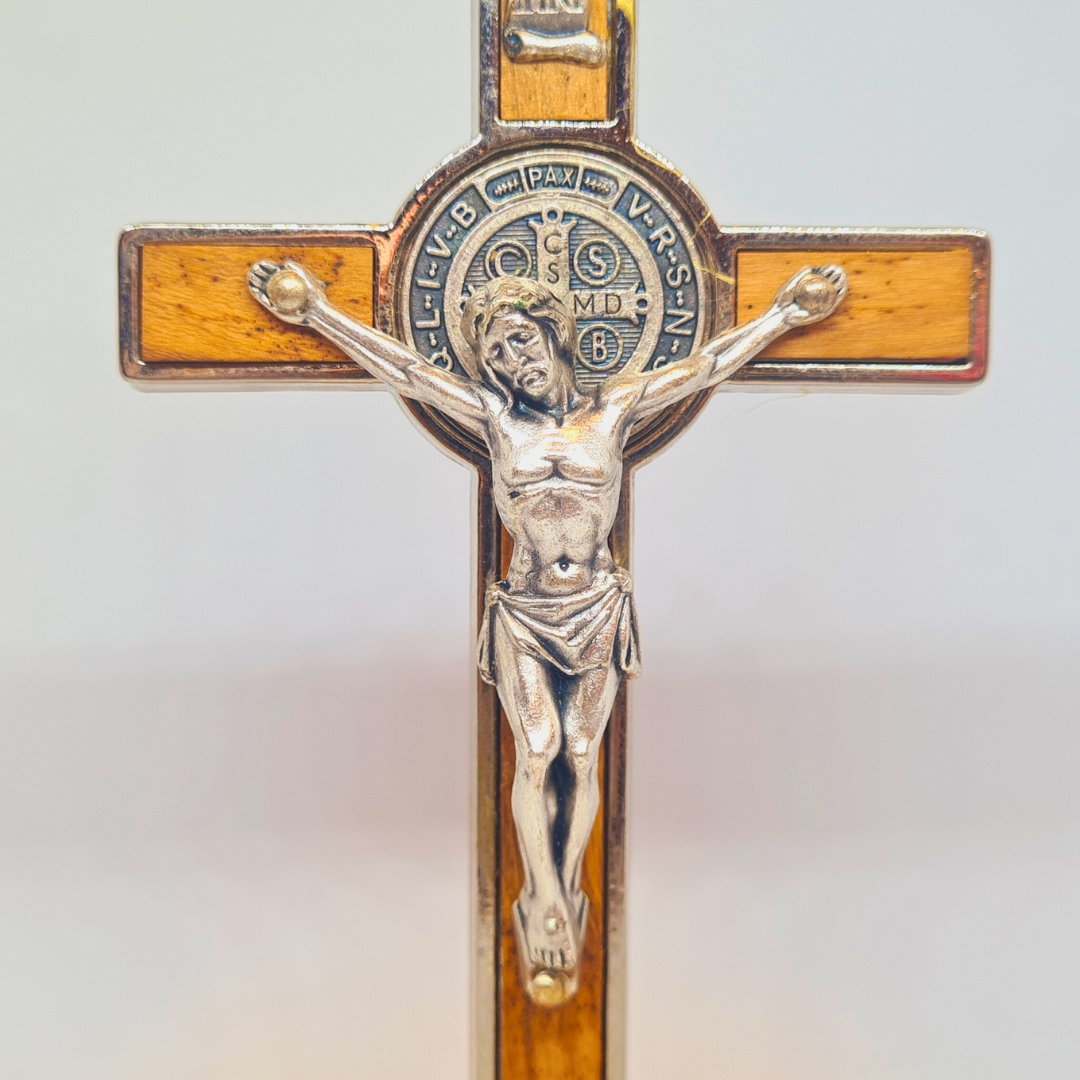 Saint Benedict Standing Crucifix [5.3'' | 13,5cm]