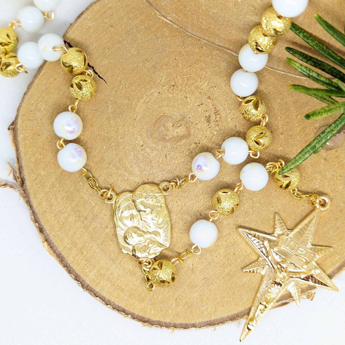 Christmas Rosary - Golden Holy Family