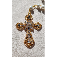 Load image into Gallery viewer, Pearl Glass Rosary
